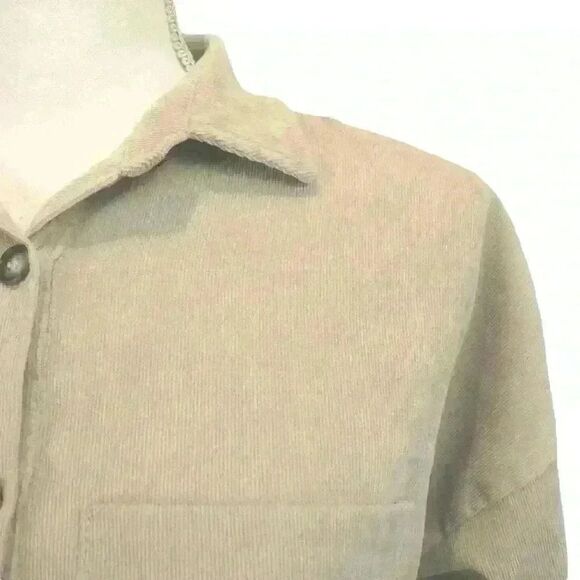 Kendall & Kylie Corduroy Boyfriend Shirt – Khaki, Size XS - Picture 2 of 10